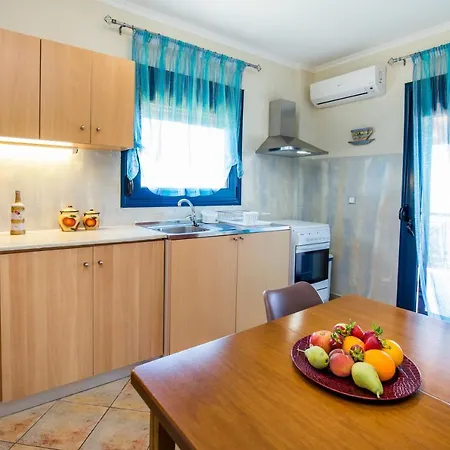 Semesterbostad Happy *