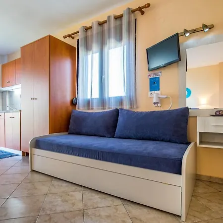 Happy بيت للعطل